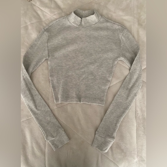 (2) Girls Long Sleeve Shirts (Abercrombie Kids & Harlow) - Picture 5 of 6